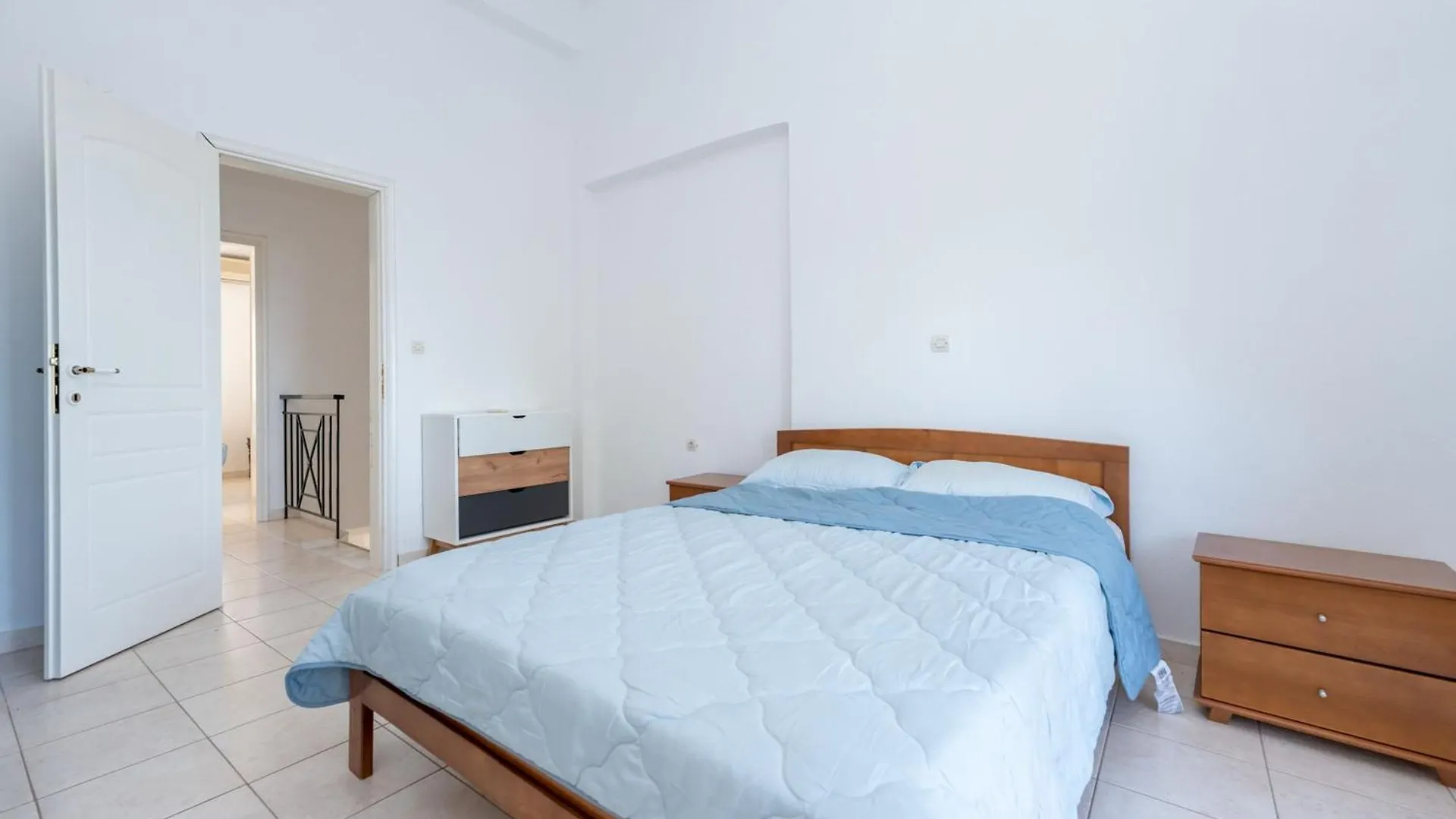 Summer Maisonette Kryopigi 0*,