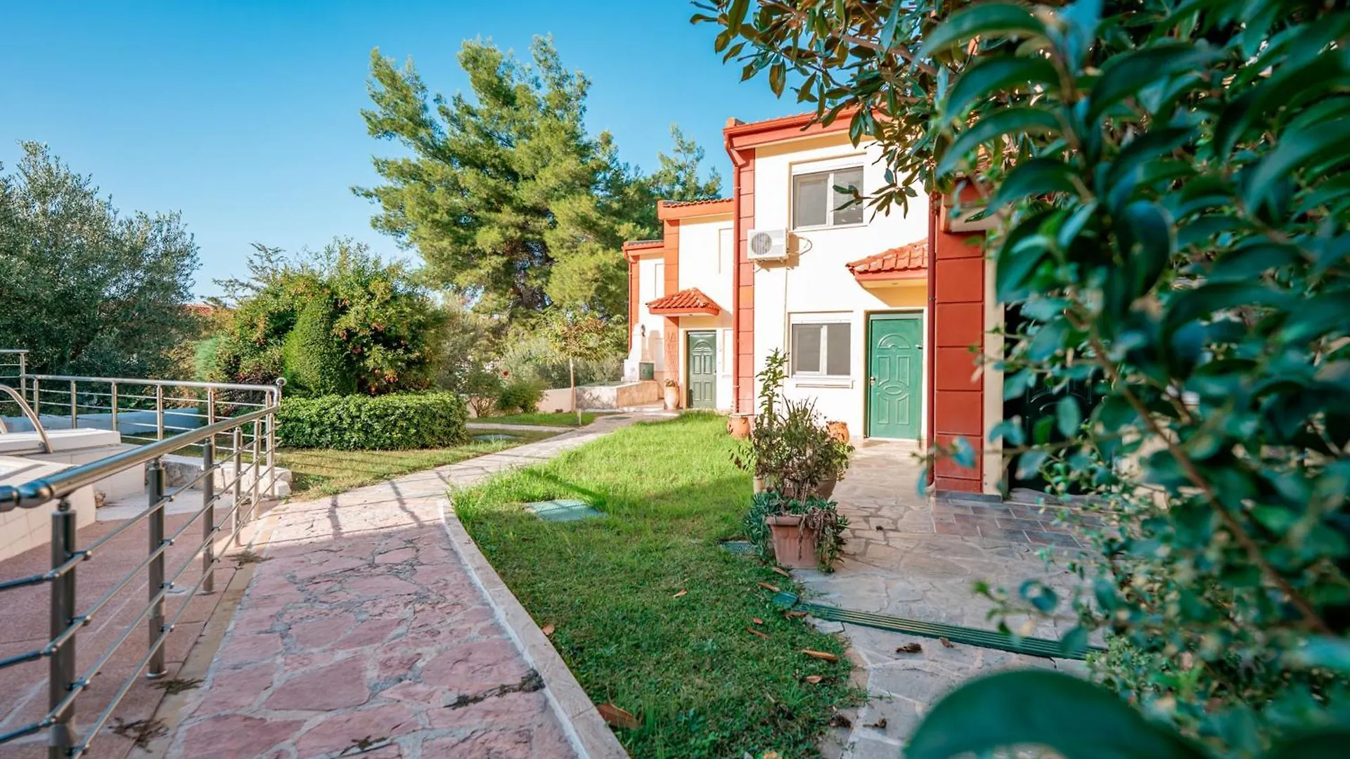Summer Maisonette Kriopigi Greece